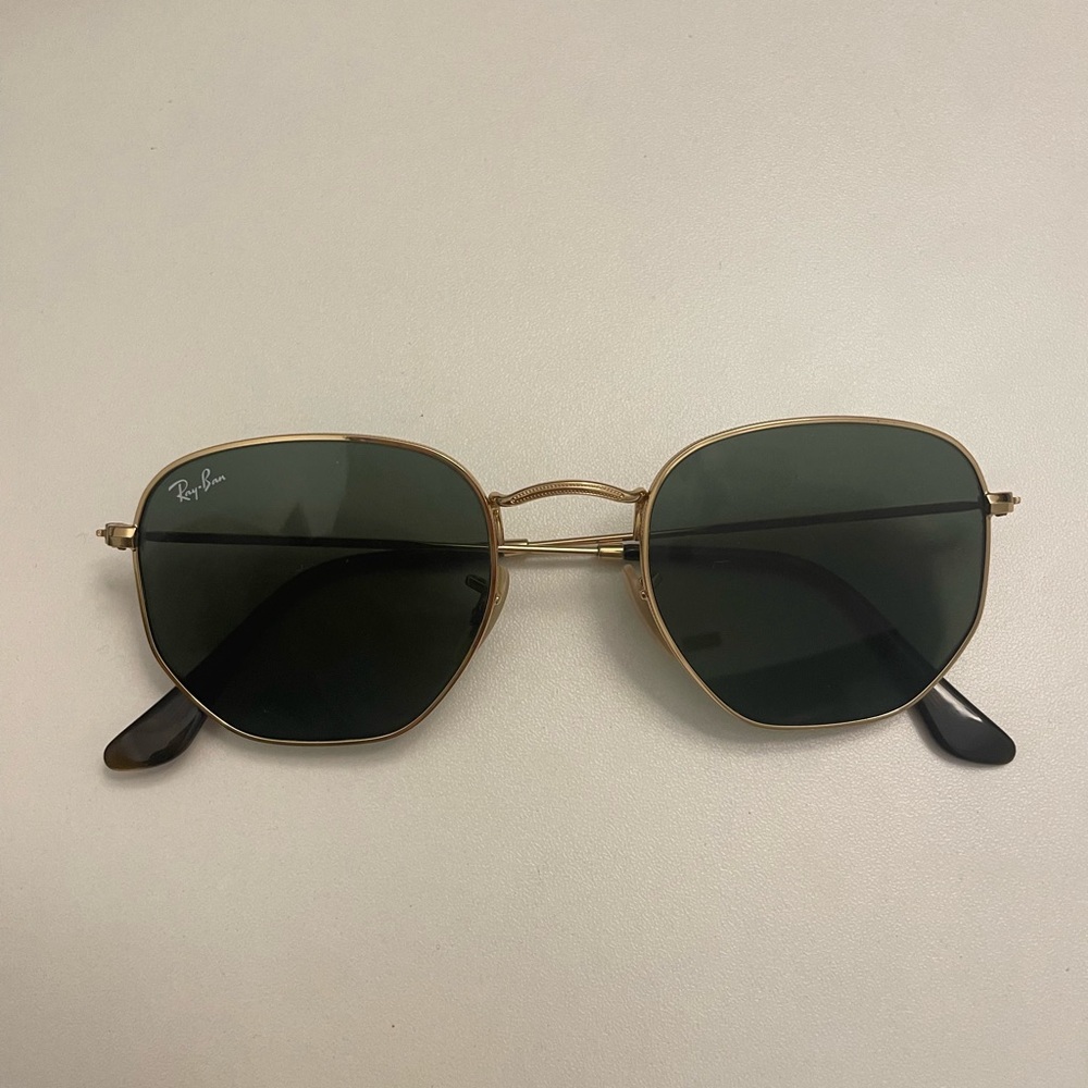 Ray-ban hexagonal lenses - perfect condition. Includes case